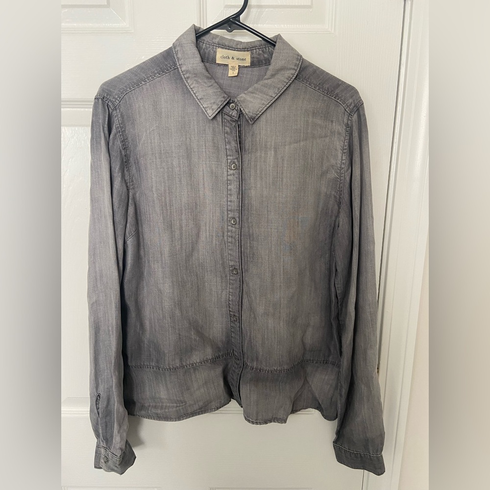 Cloth & Stone button up blouse